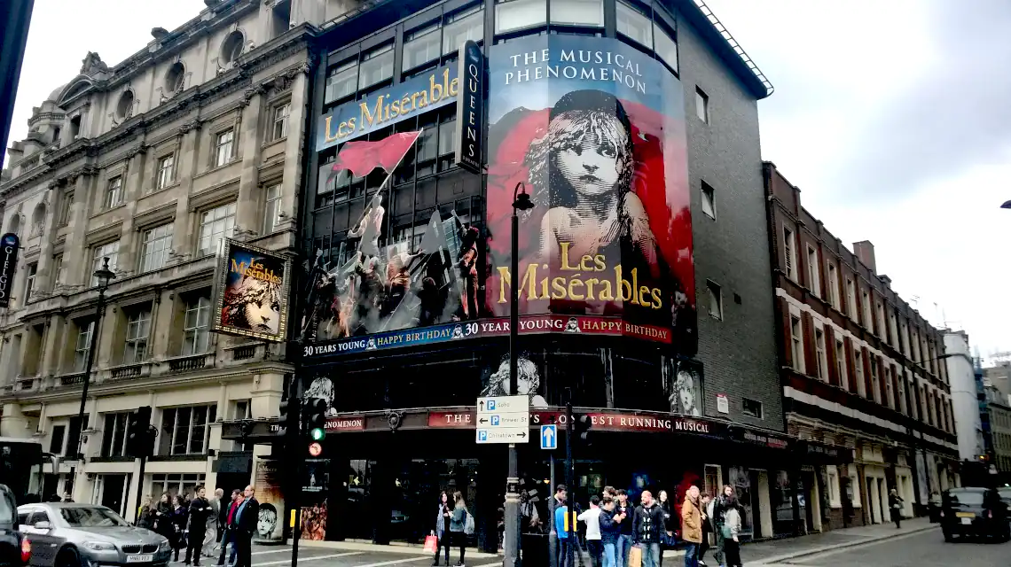 Sondheim Theatre
